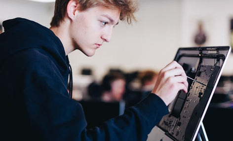 Claude + Brand Voice: Kiểm soát giọng thương hiệu trong mọi nội dung