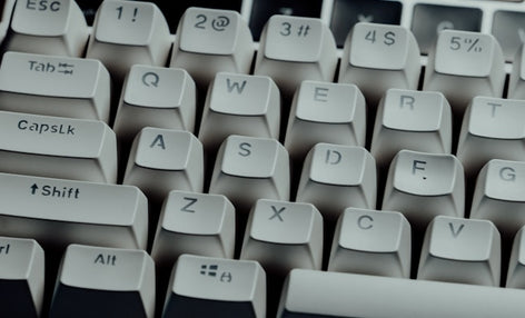 Claude cho Marketing Video Script — YouTube, TikTok, Reels