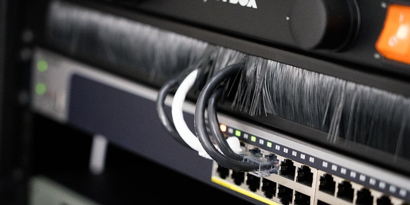 Claude Code Có Skills Marketplace Rồi: Hướng Dẫn Bắt Đầu Cho Người Mới ...