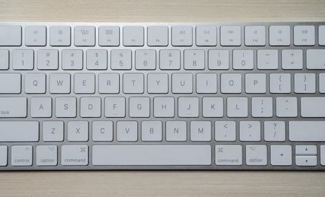 Claude viết Form và Checkout copy — Tối ưu micro-copy chuyển đổi