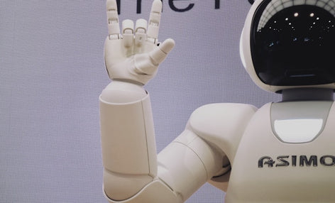 Phân tích 1.000 bình luận Reddit: Claude Code dẫn đầu thị trường Vibe Coding với 226 lần được nhắc đến